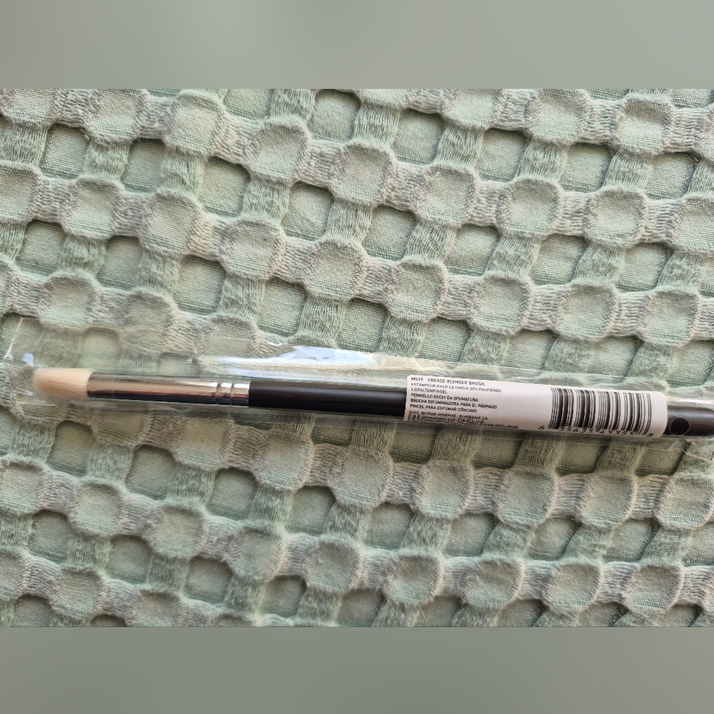 Morphe (M519) Crease Blender Brush